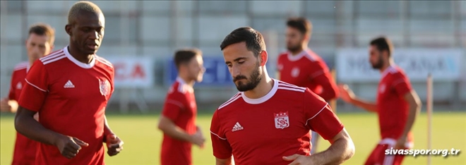 Demir Grup Sivasspor´umuz Akhisarspor Maçına Hazırlanıyor