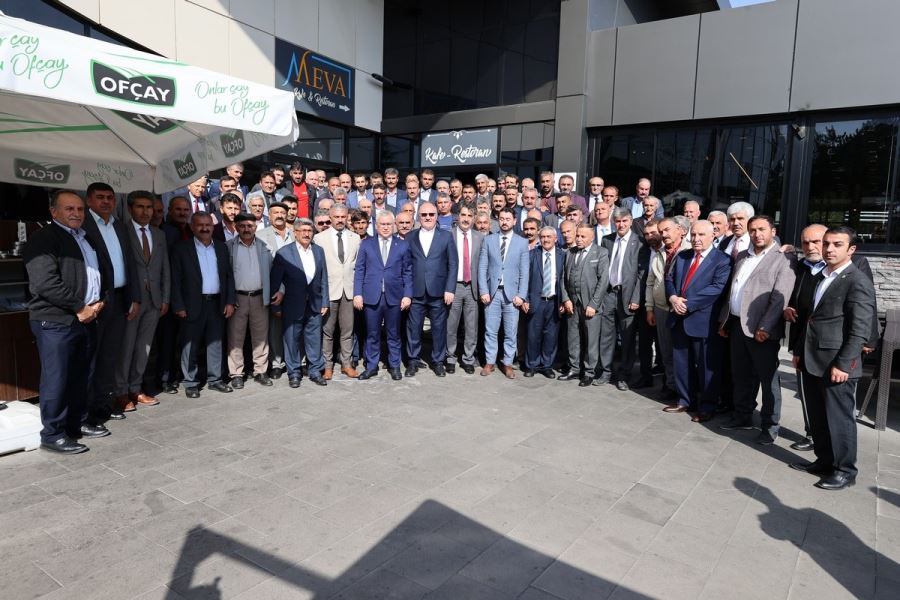 Vali Şimşek, Muhtarlarla Bir Araya Geldi