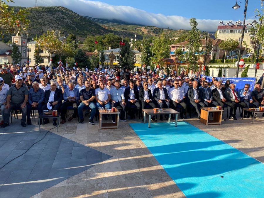 Koyulhisar Yeni Hükümet Meydanı Açıldı